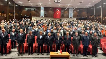 "ÜNİVERSİTE LOKOMOTİF OLMALI"