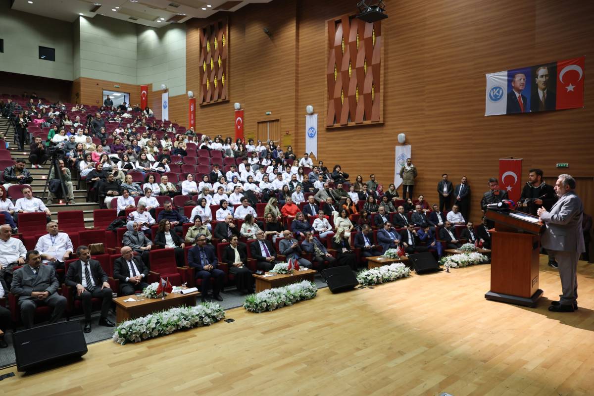 KAYSERI ÜNIVERSITESI’NDE “SIFIR ATIK YEMEK YARIŞMASI” DÜZENLENDI