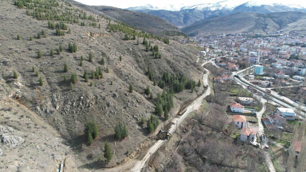 YAHYALI MEYDANI’NDAN DEVELİ KAVŞAĞI’NA 5 KM’LİK ÇEVRE YOL NİTELİĞİNDE PROJE