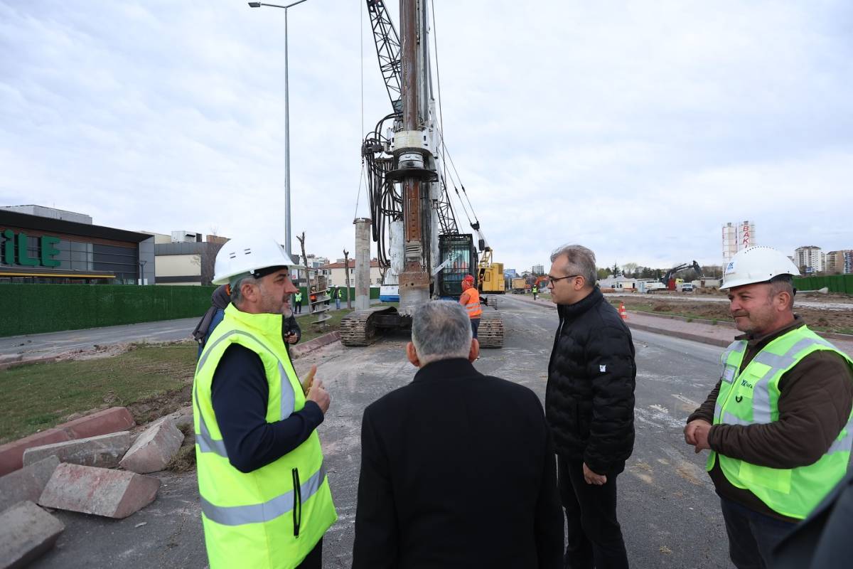 BÜYÜKKILIÇ, KARTAL KATLI KAVŞAĞI PROJESİNİ SAHADA İNCELEDİ