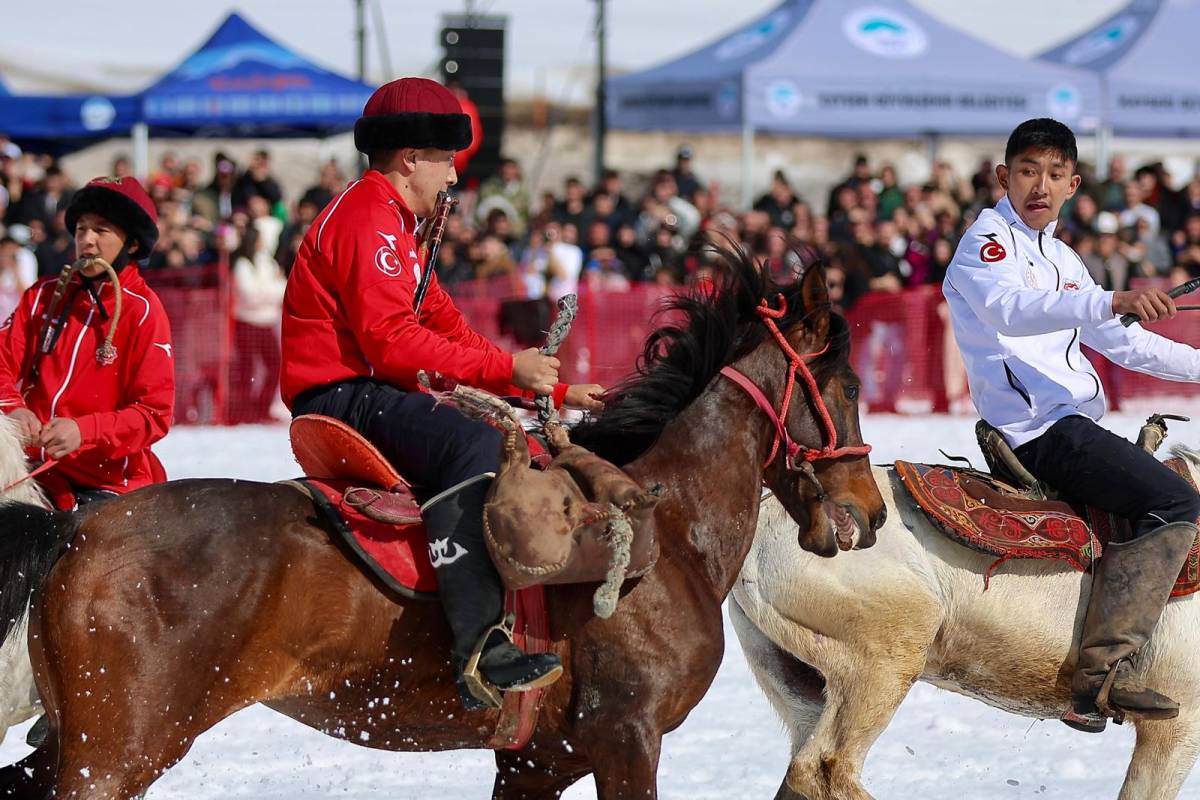 BÜYÜKKILIÇ, “KÖKBÖRÜ OYUNLARI ERCİYES 2026” HEYECANINA ORTAK OLDU