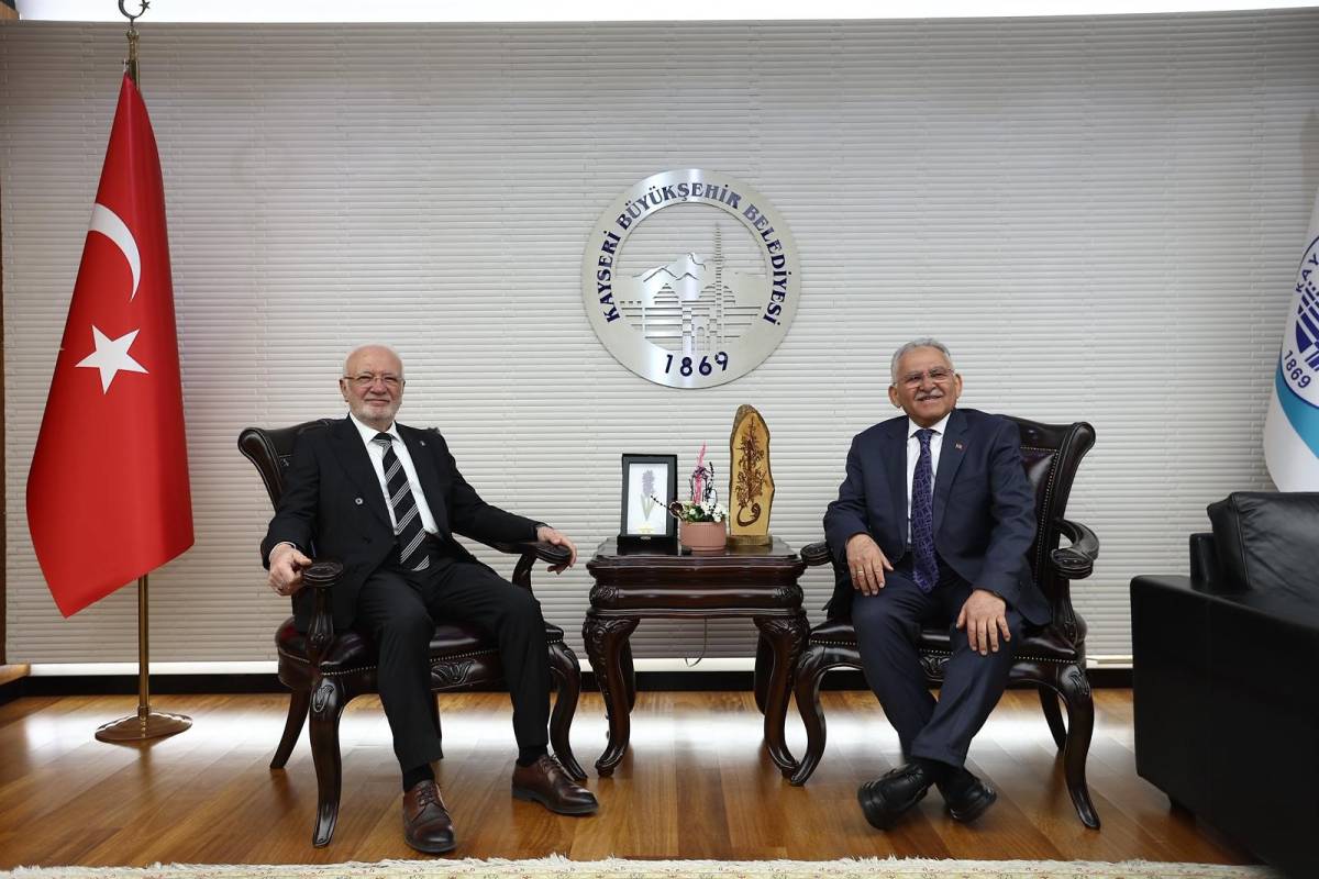 “GELECEĞİ GÖREN VİZYON SAHİBİ BELEDİYE BAŞKANI”