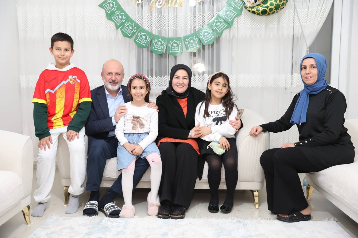 ÇOLAKBAYRAKDAR’DAN SEFERBERLİK ÇAĞRISINA GÖNÜLLERE DOKUNAN HİZMETLER