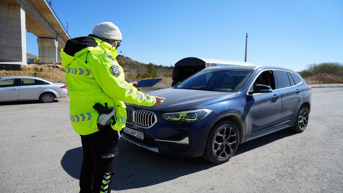 43 İLİN GEÇİŞ NOKTASINDA DENETİMLER ARTIRILDI