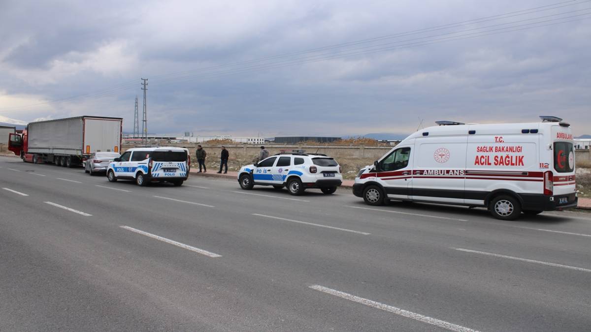 TIRIN ALTINDA ÖLÜ BULUNDU