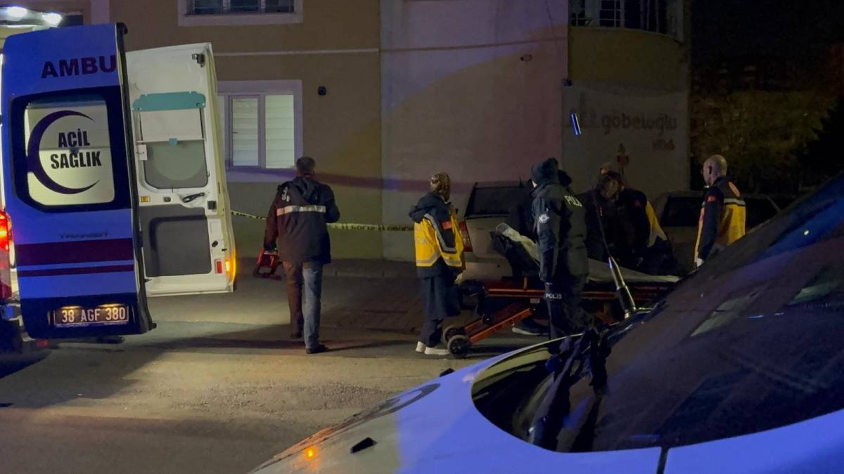 İKİNCİ KATTAN DÜŞEN KADIN HAYATINI KAYBETTİ