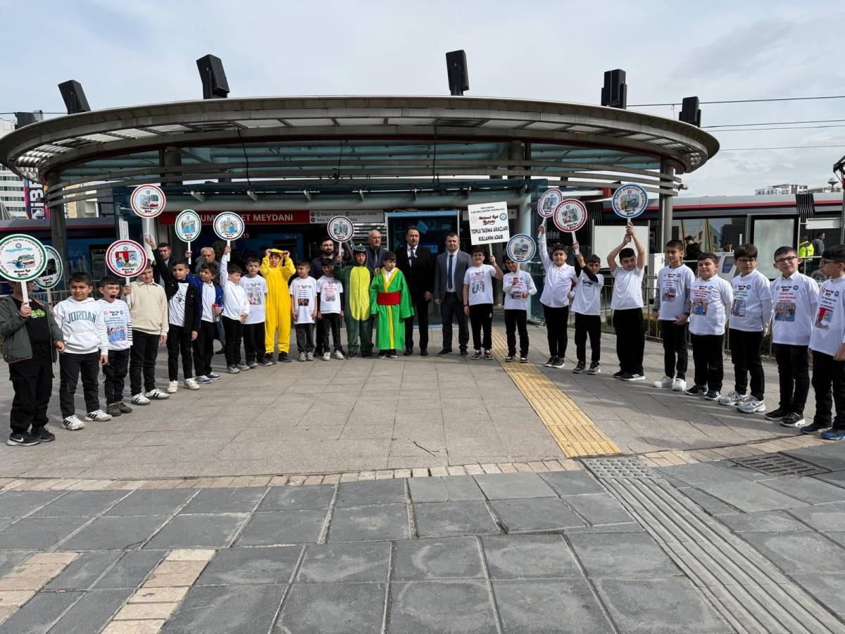 BÜYÜKŞEHİR ULAŞIM A.Ş. İLE ‘NEZAKET YOLDA KALMASIN’ PROJESİNİ HAYATA GEÇİRDİ