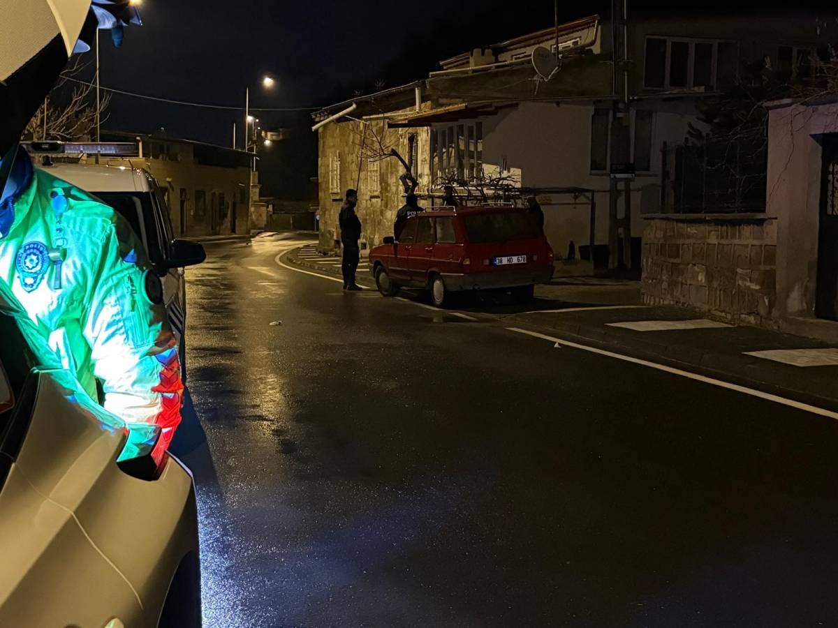 İKİ SAAT İÇERİSİNDE 2 KEZ ALKOLLÜ YAKALANDI