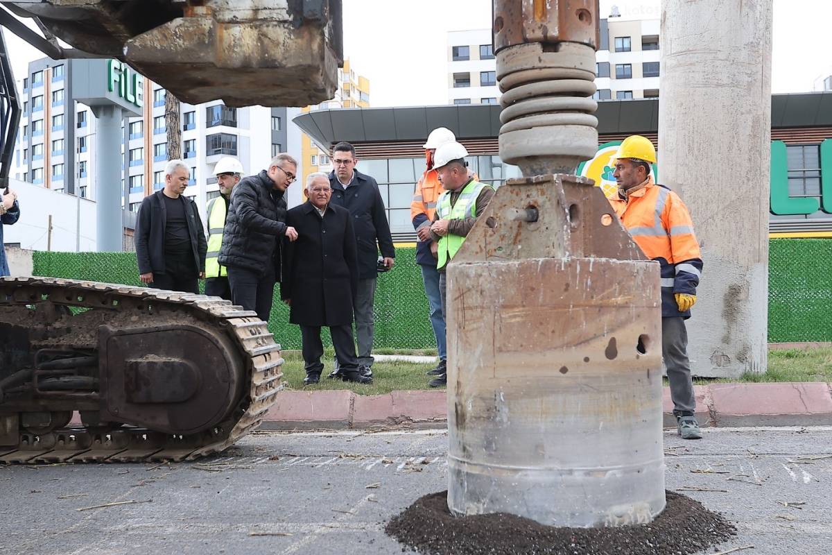 BÜYÜKKILIÇ, KARTAL KATLI KAVŞAĞI PROJESİNİ SAHADA İNCELEDİ