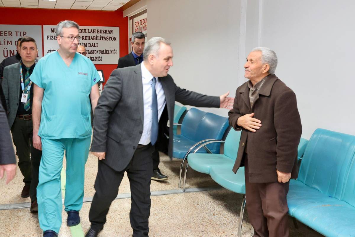 ALTUN'DAN SAĞLIK ÇALIŞANLARINA ZİYARET