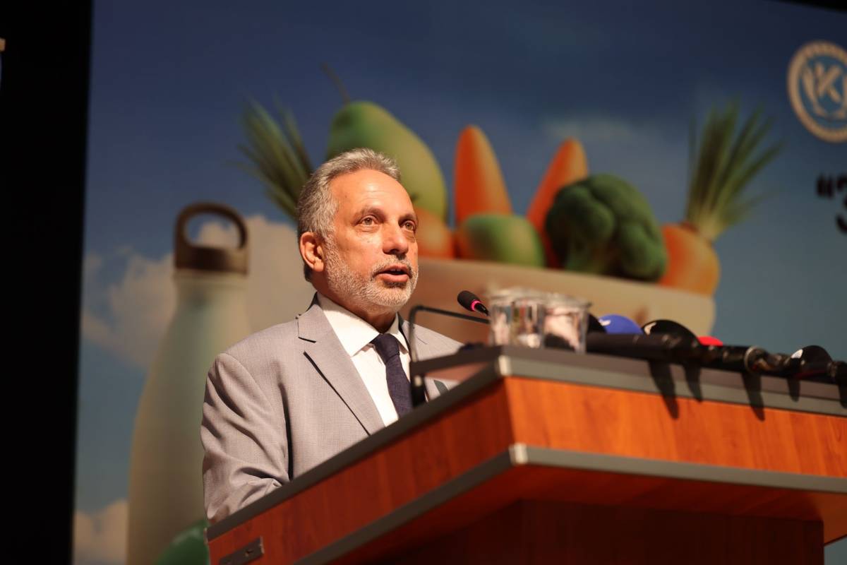 GENÇ ŞEF ADAYLARI ÖDÜLLERİNİ ALDI