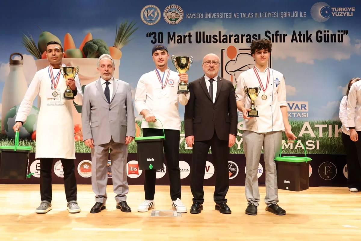 ÇAKMAK’TAN TÜRKİYE ŞAMPİYONLUĞU