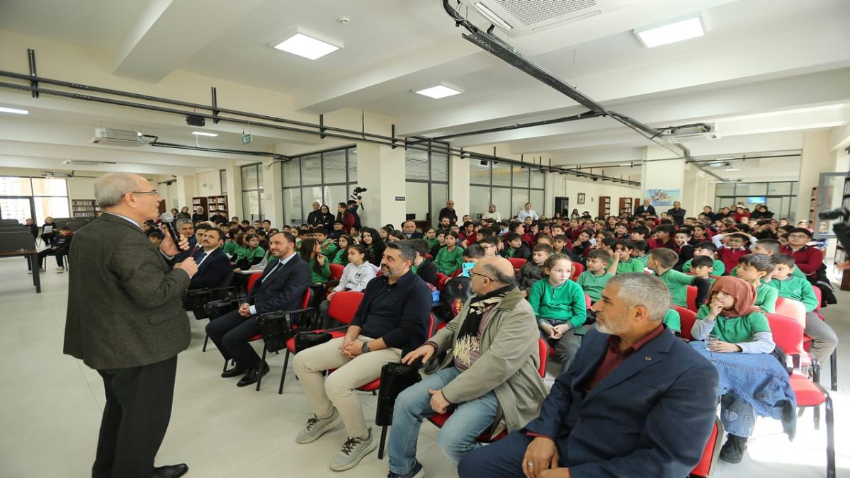 KÜTÜPHANE HAFTASI’NA ÖZEL YAZAR-OKUR BULUŞMALARI