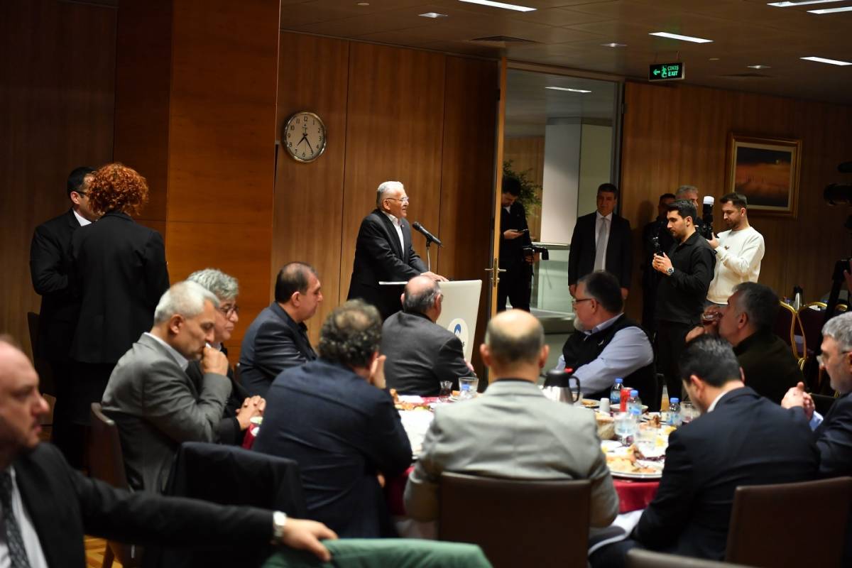 BÜYÜKKILIÇ, RAMAZAN COŞKUSUNU KAYSERİLİLERLE BİRLİKTE YAŞADI