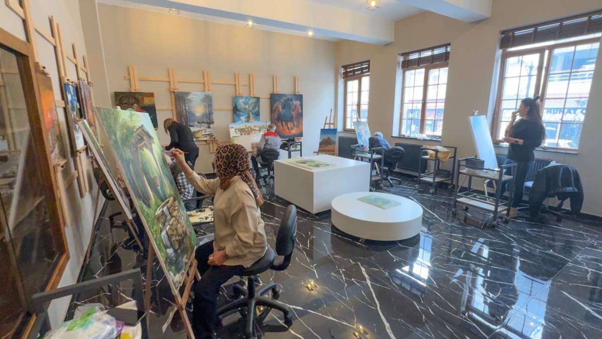 SANAT MELİKGAZİ İLE SANATÇIYI KEŞFEDİN