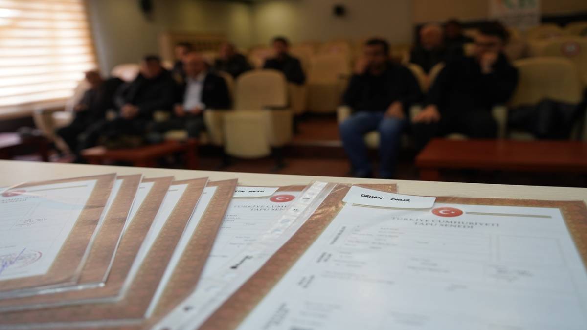 DEV PROJEDE TAPULAR TESLİM EDİLDİ