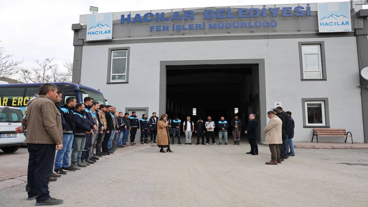 ÖZDOĞAN PERSONELİYLE BAYRAMLAŞTI