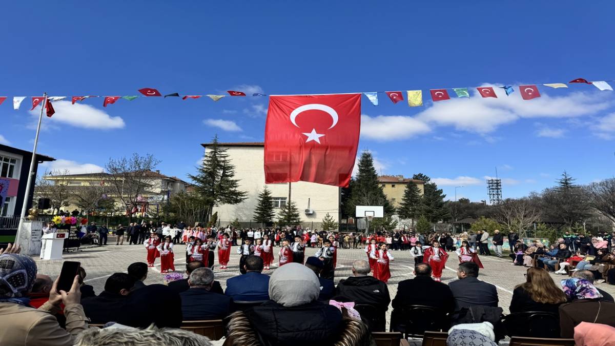 SARIOĞLAN’DA NEVRUZ COŞKUSU MEHTERANLA TAÇLANDI