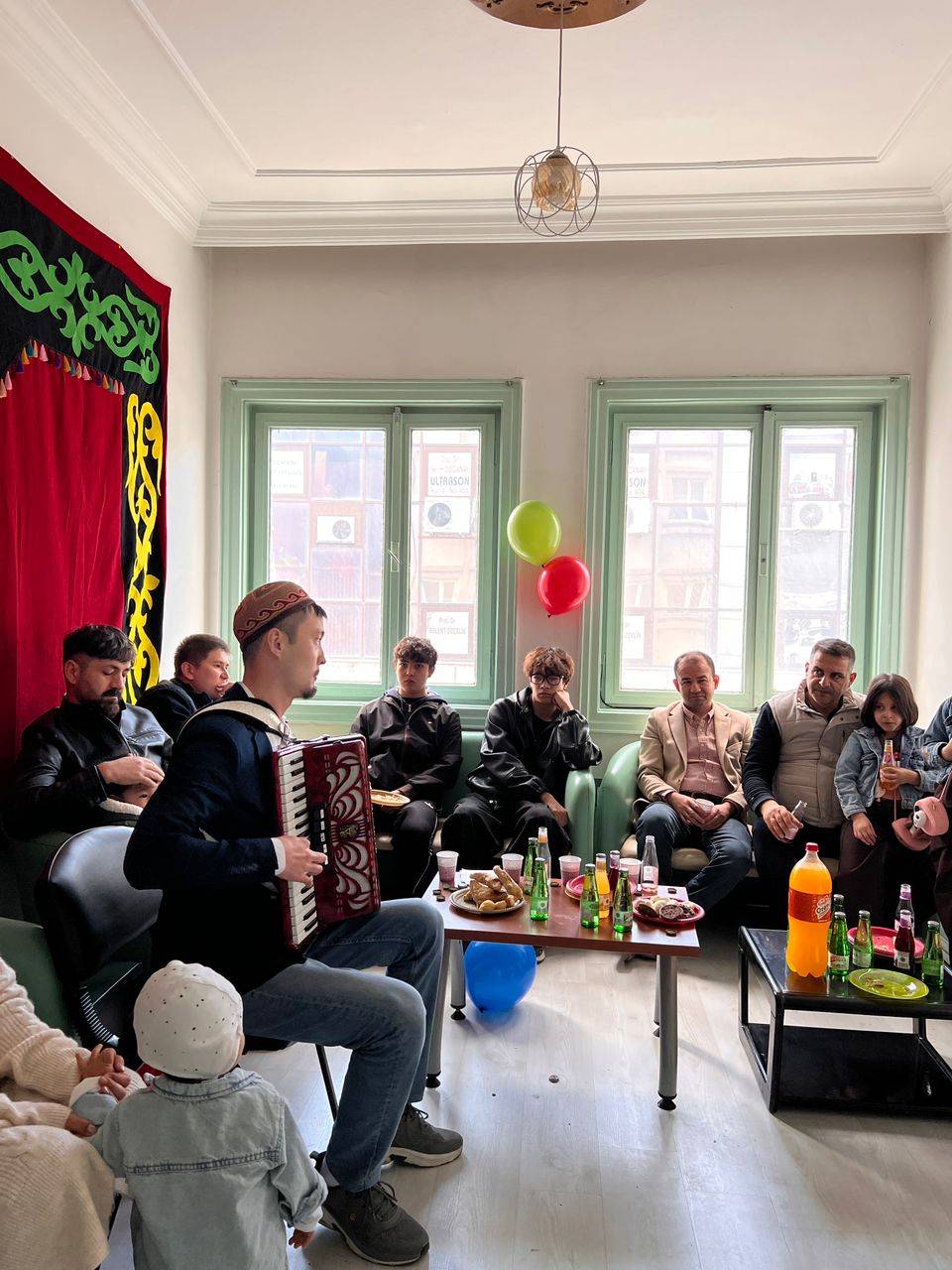 KAYSERİ AKMARAL KIRGIZ KÜLTÜR DERNEĞİ'NDE NEVRUZ COŞKUSU