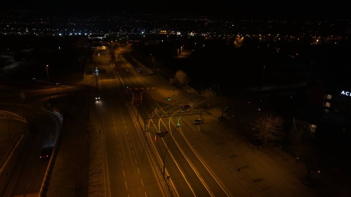 BÜYÜKKILIÇ: “KARTAL KAVŞAĞI’NDA GECE YARISI START VERİLDİ”