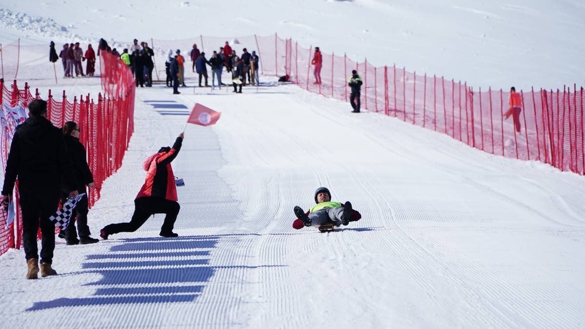 KÖKBÖRÜ VE KIZAK ŞAMPİYONASI 5 BİN KİŞİYİ BULUŞTURDU