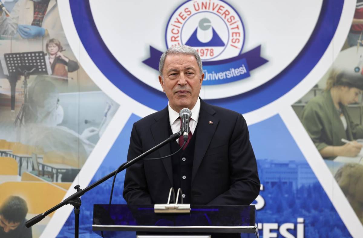 AKAR, ERÜ ÖĞRENCİLERİ İLE İFTARDA BULUŞTU