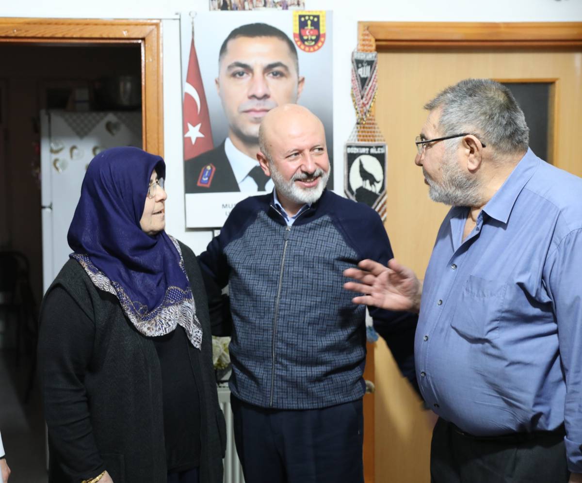 ÇOLAKBAYRAKDAR’DAN SEFERBERLİK ÇAĞRISINA GÖNÜLLERE DOKUNAN HİZMETLER