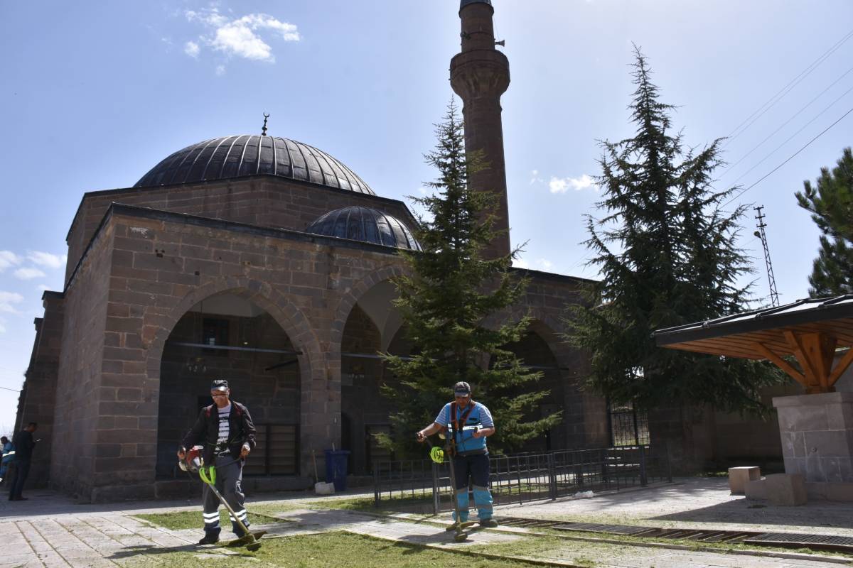 “HEMŞEHRİLERİMİZİN HUZURLU BİR BAYRAM GEÇİRMELERİ İÇİN ÇALIŞIYORUZ”