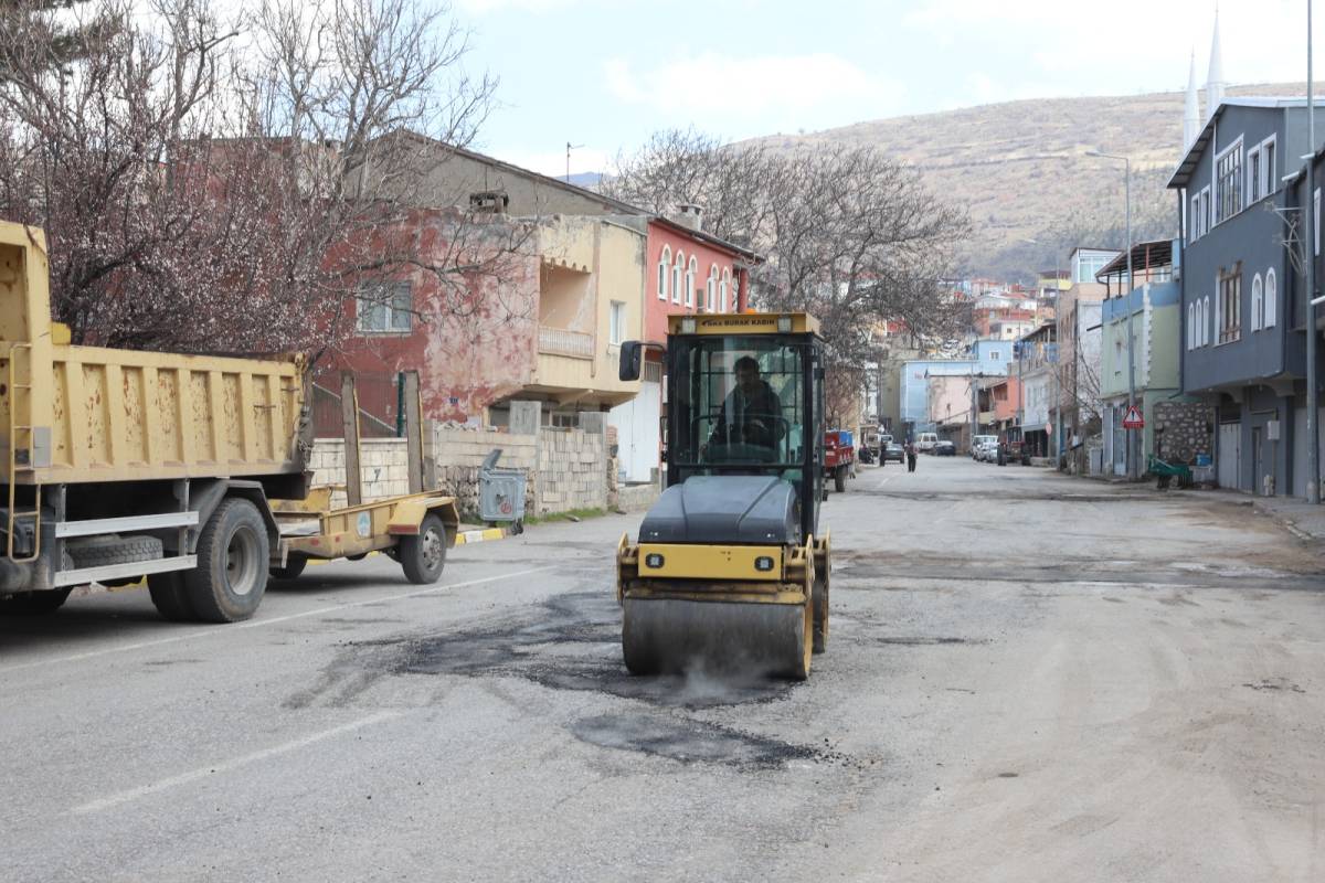 BÜYÜKŞEHİR’DEN KIRSALDA GÜÇLÜ TEMAS