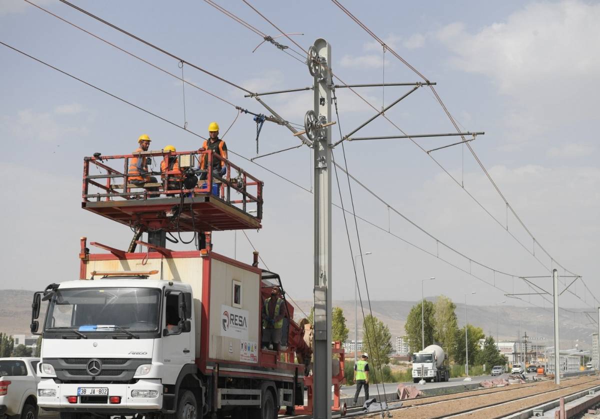 KAYSERİ BÜYÜKŞEHİR ULAŞIM A.Ş.’DEN YENİLİKÇİ PROJE: YAPAY ZEKÂ RAYLI SİSTEME GİRİYOR