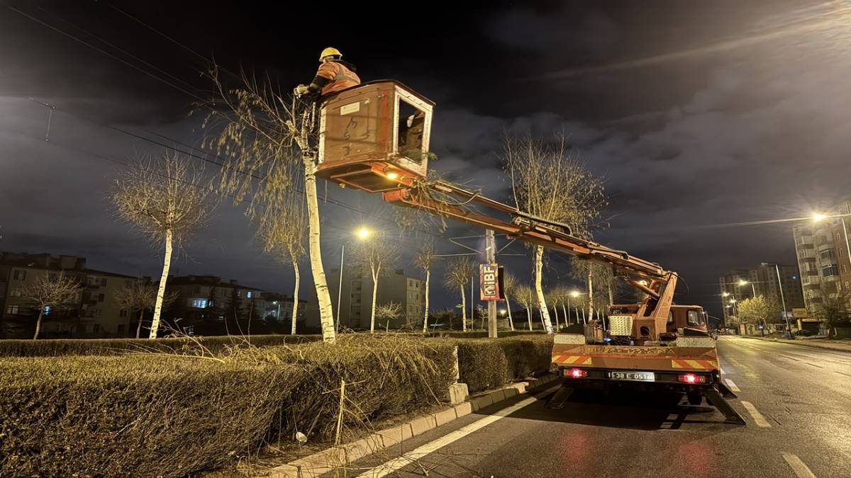 BÜYÜKŞEHİR’DEN GECE YARISI ULAŞIM GÜVENLİĞİ İÇİN KESİNTİSİZ MESAİ