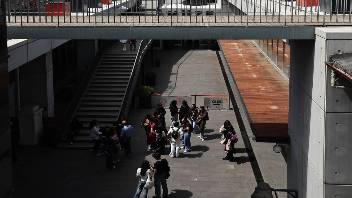 BÜYÜKŞEHİR’DEN PORTEKİZLİ ÖĞRENCİLERE “KÜLTÜR YOLU” GEZİSİ