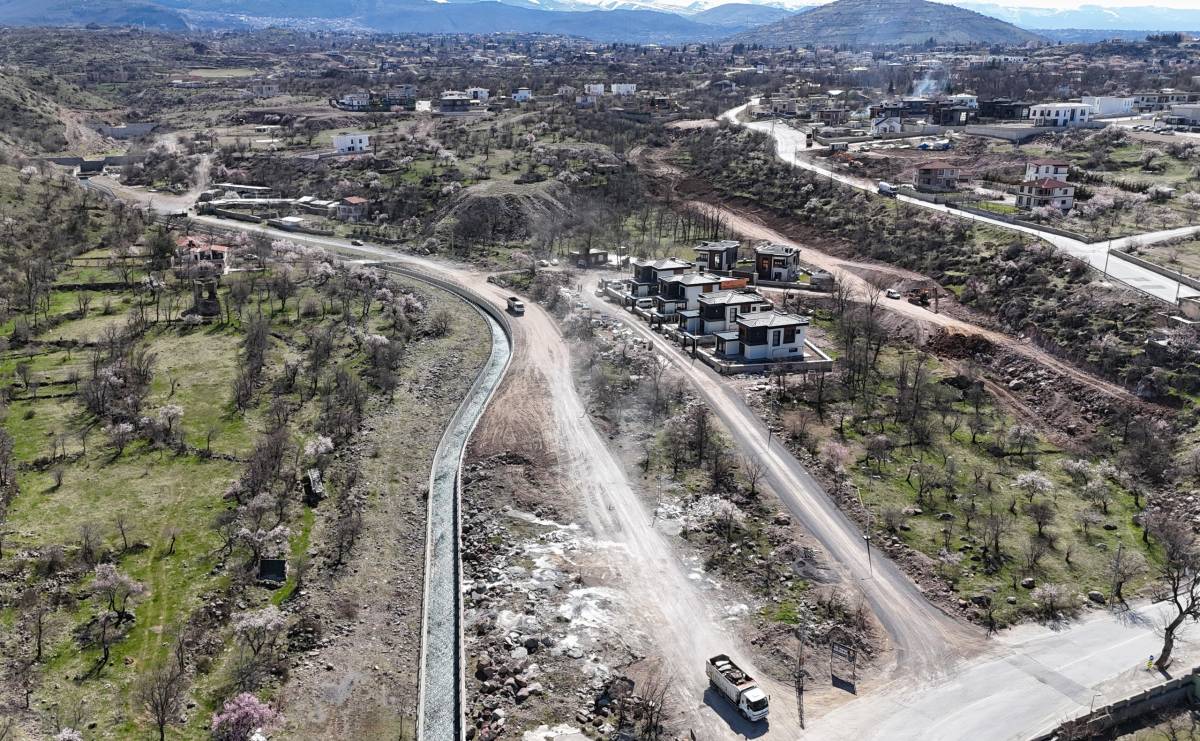 MELİKGAZİ’NİN ULAŞIMDA YENİ GÜZERGAHI İÇİN ÇALIŞMALAR BAŞLADI