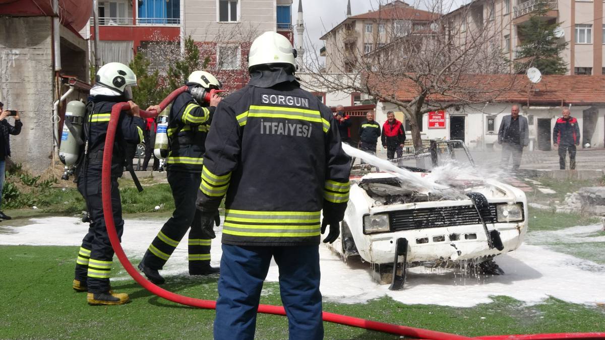 SORGUN İTFAİYESİ YANGIN TATBİKATINDA TAM NOT ALDI