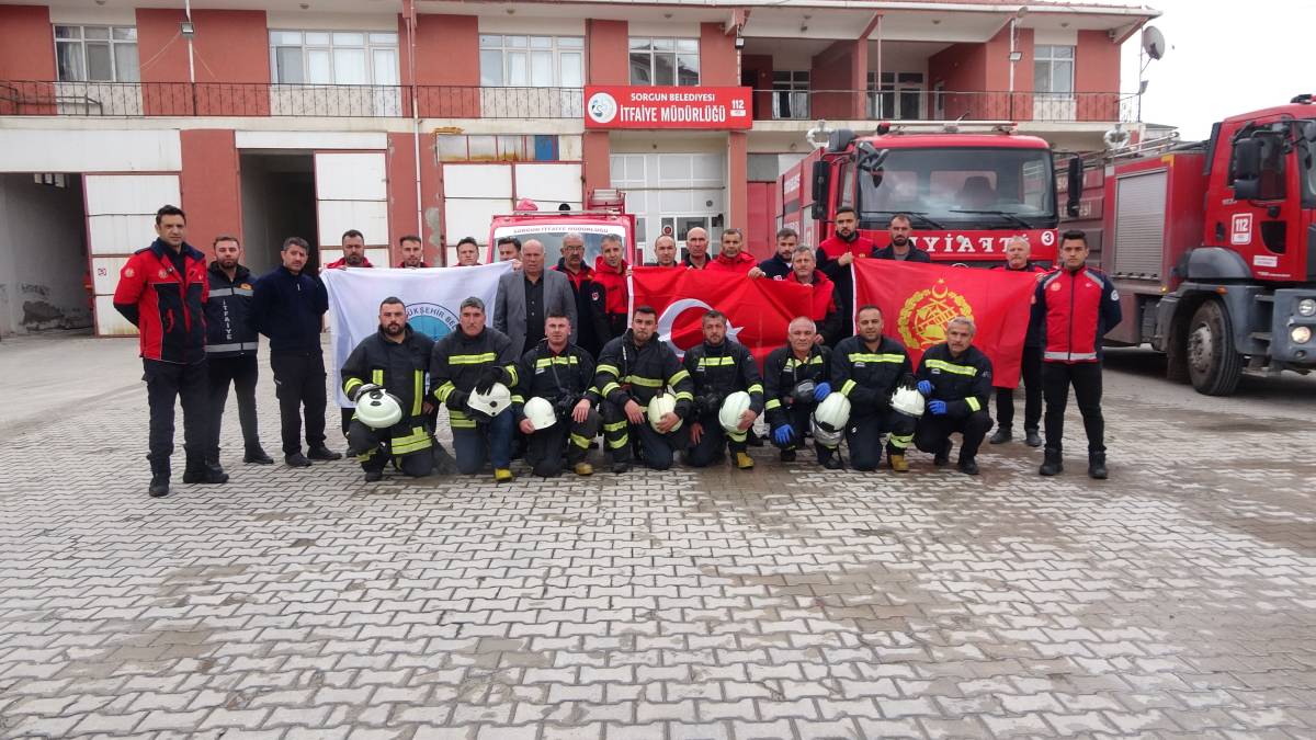 SORGUN İTFAİYESİ YANGIN TATBİKATINDA TAM NOT ALDI