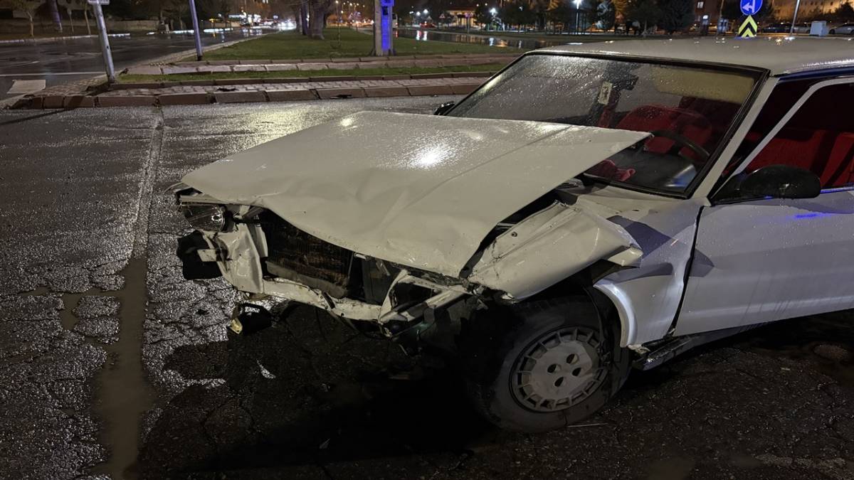 TOFAŞ KAĞIT GİBİ EZİLDİ