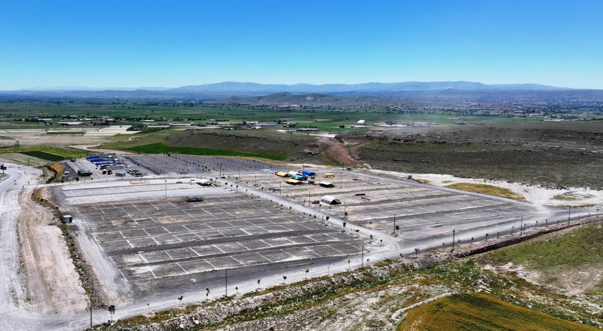 “KURBAN HİZMETİNDE ÖNCÜ,  TÜRKİYE’DE SAYILI BELEDİYEYİZ”