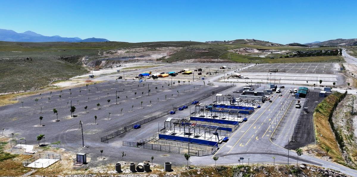 “KURBAN HİZMETİNDE ÖNCÜ,  TÜRKİYE’DE SAYILI BELEDİYEYİZ”