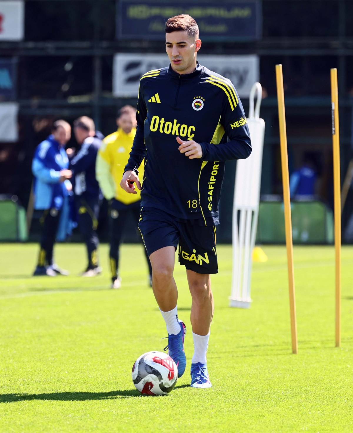 FENERBAHÇE'DE, KAYSERİSPOR MAÇI HAZIRLIKLARI BAŞLADI