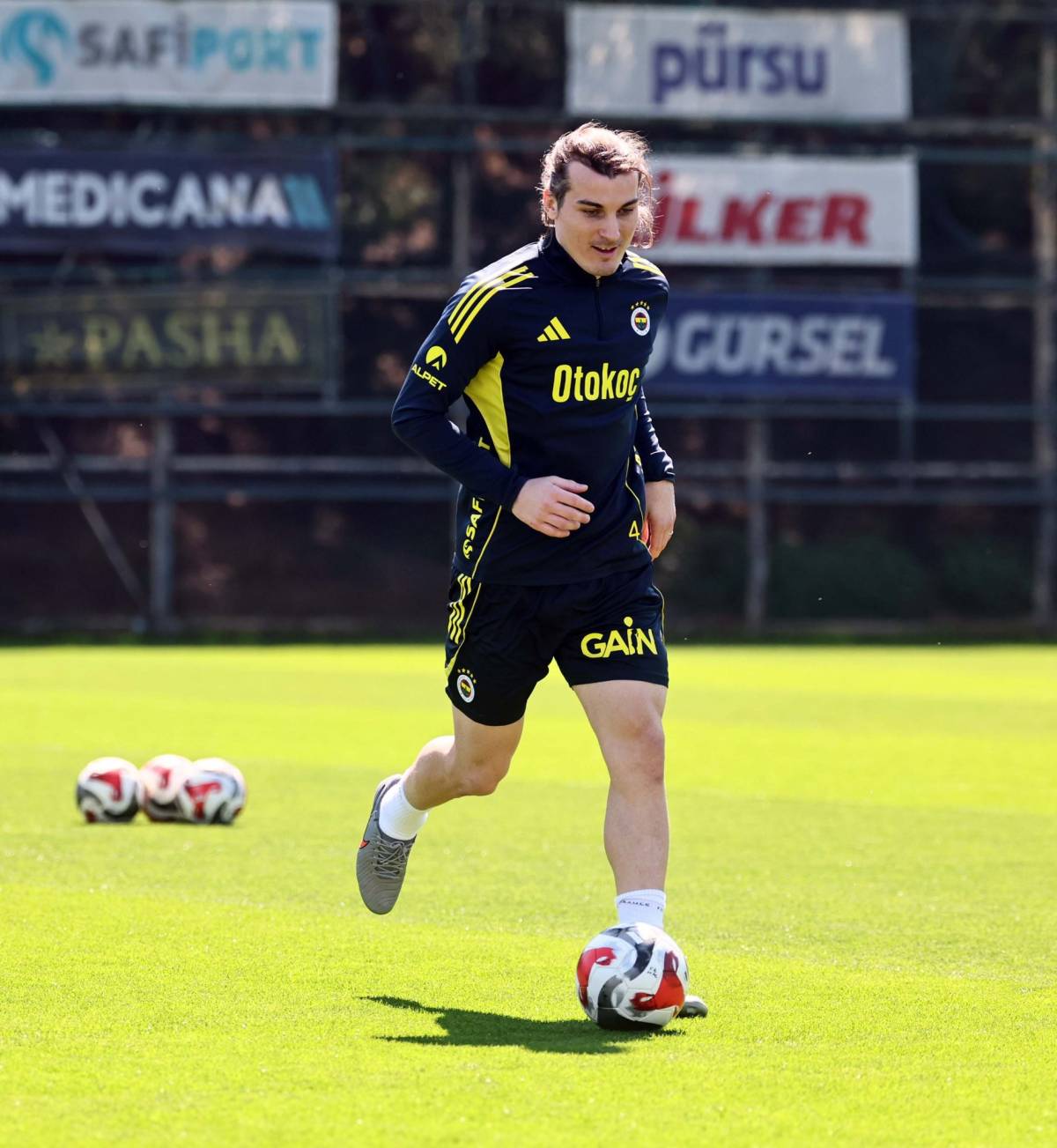 FENERBAHÇE'DE, KAYSERİSPOR MAÇI HAZIRLIKLARI BAŞLADI