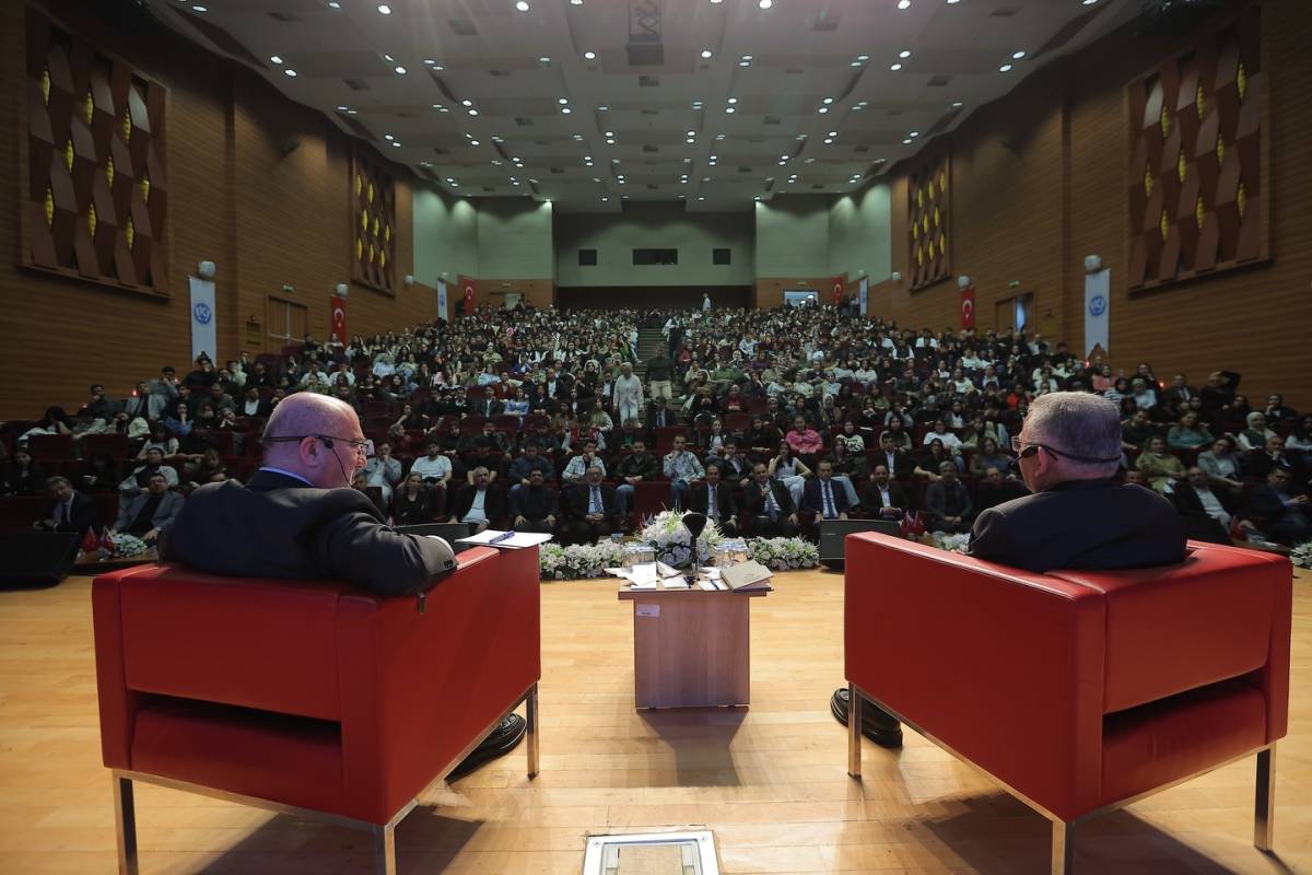 “KAYSERİ, ÜNİVERSİTELER ŞEHRİ”