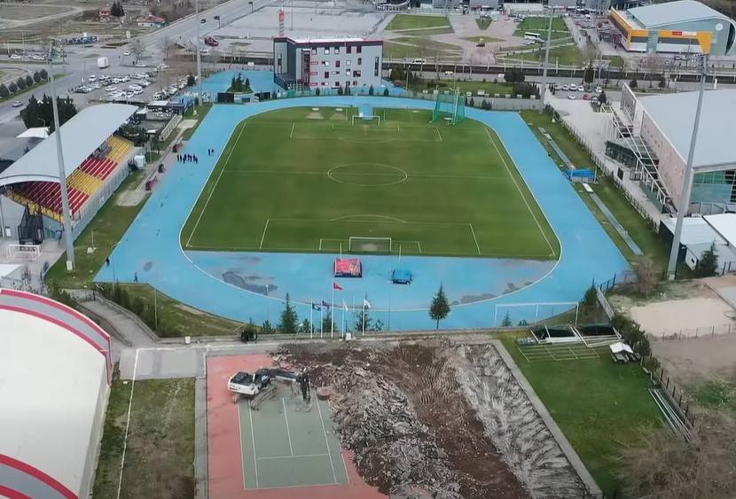 KAYSERİ'YE YENİ TENİS KORTLARI