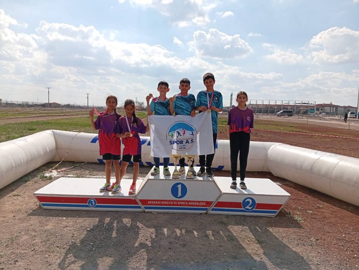 KAYSERİ SPOR A.Ş. TAKIM HALİNDE ŞAMPİYON