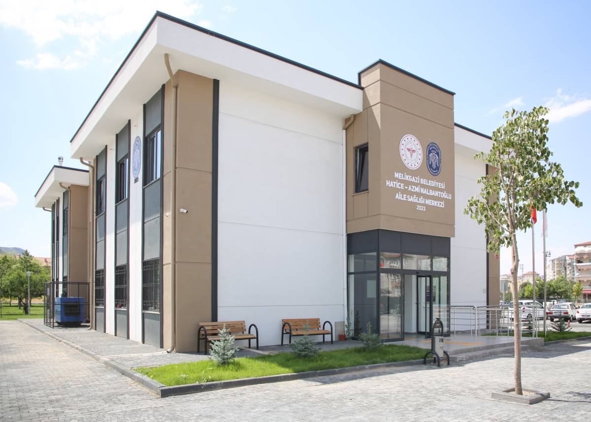 MELİKGAZİ BELEDİYESİ, İLÇENİN GELECEĞİNİ ŞEKİLLENDİRİYOR