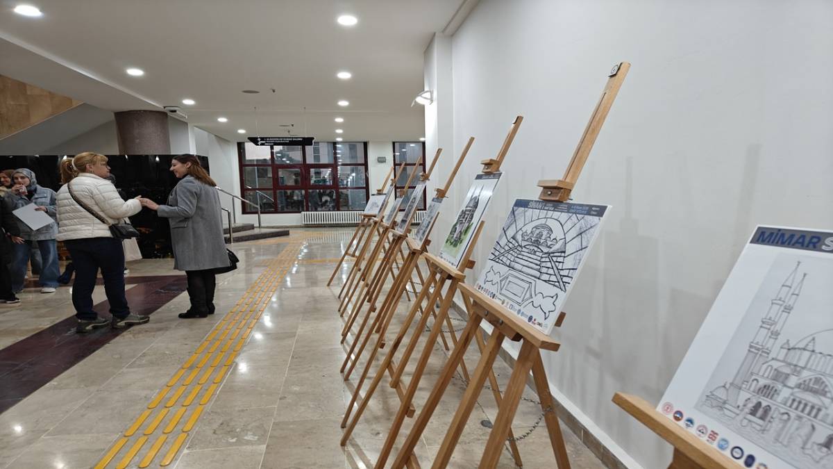 MİMAR SİNAN'IN ESERLERİ KIYAFETLERE DÖKÜLDÜ