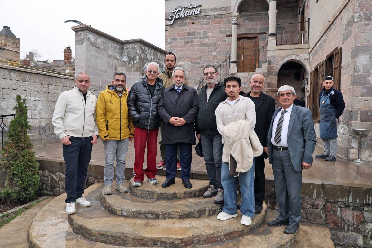 ZAFER ALGÖZ'DEN TAM NOT