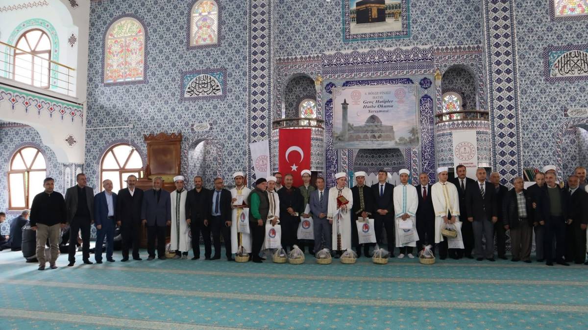 HUTBE OKUMA YARIŞMASININ BÖLGE FİNALİ HATAY’DA GERÇEKLEŞTİRİLDİ