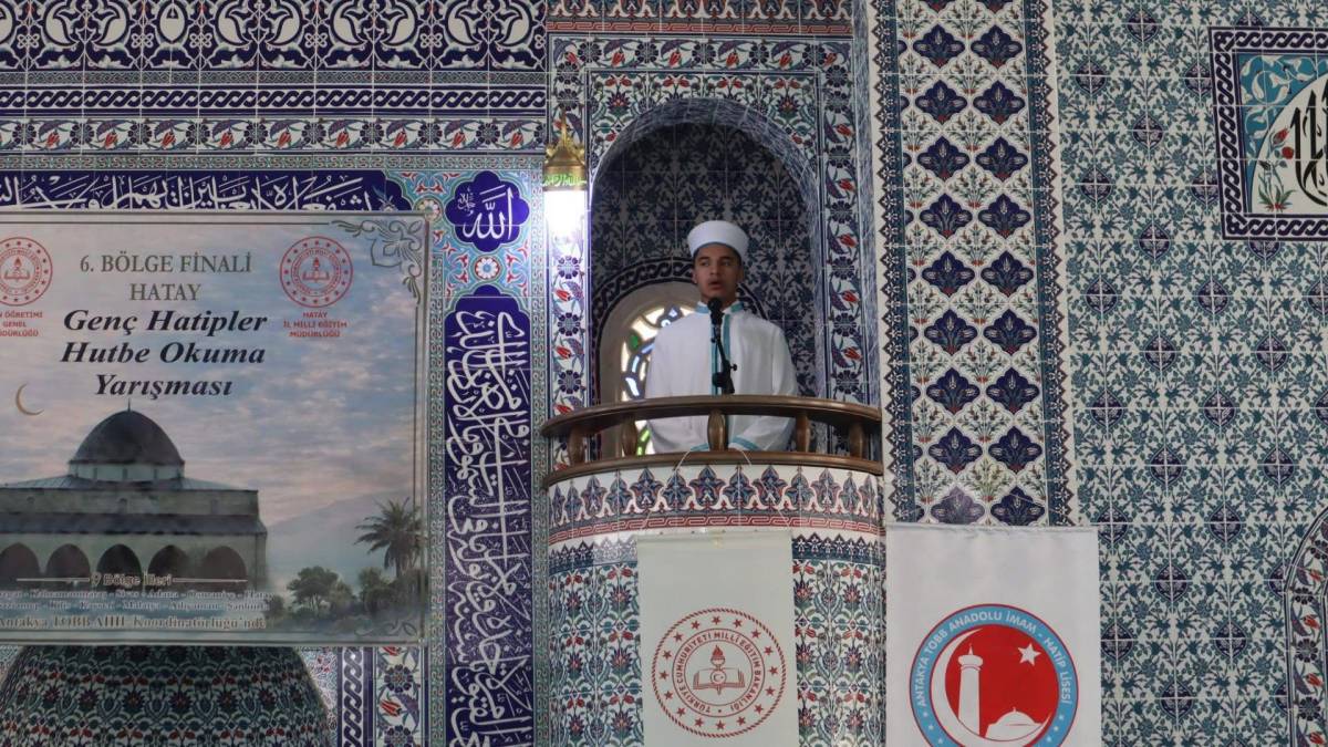 HUTBE OKUMA YARIŞMASININ BÖLGE FİNALİ HATAY’DA GERÇEKLEŞTİRİLDİ