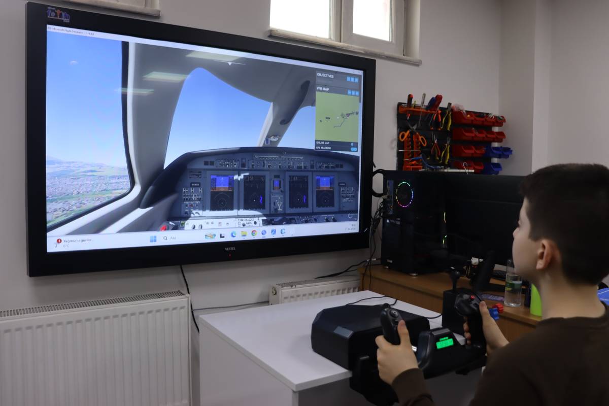 GÖKYÜZÜNÜN GELECEKLERİ GÖKTİM’DE YETİŞİYOR