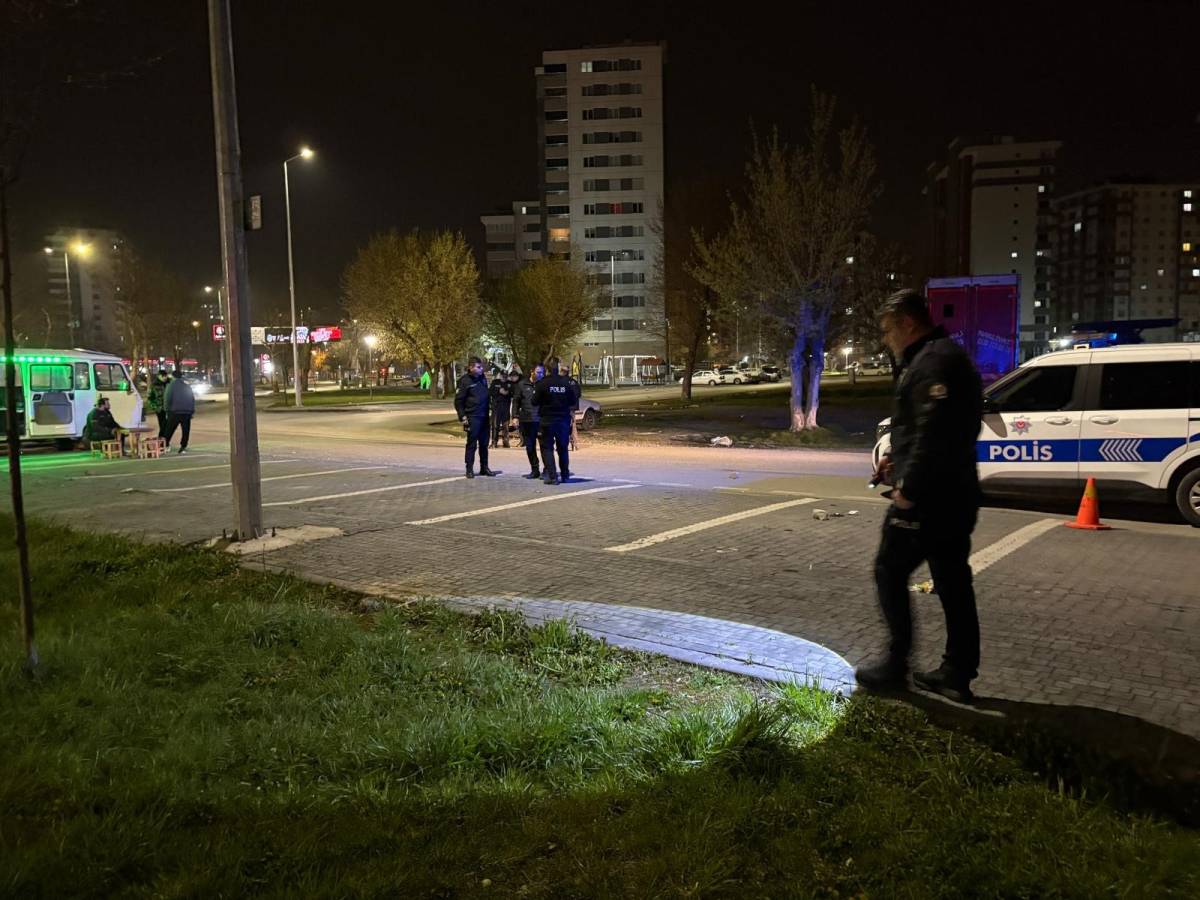 'LAF ATMA' MESELESİNDE KAN AKTI